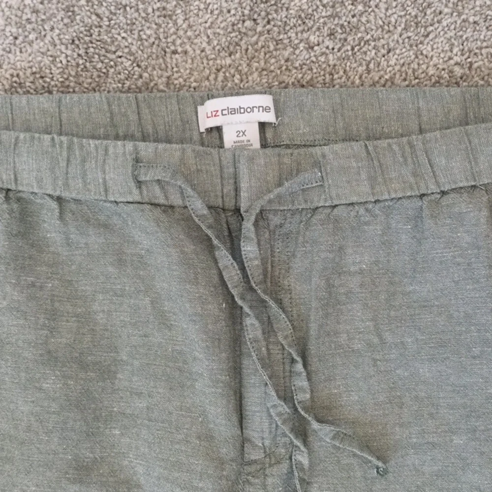 Liz Claiborne Green Linen Blend Pants Size 2X - Picture 2 of 5